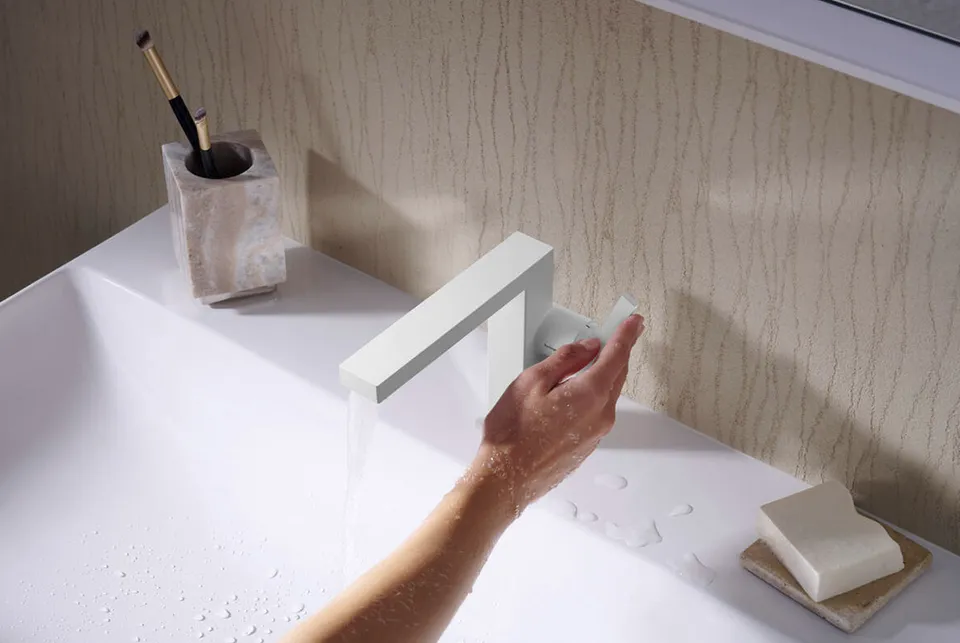 Змішувач Tecturis E 110 Fine CoolStart EcoSmart+ push-open для умивальника, Matt White (73020700) — фото 3